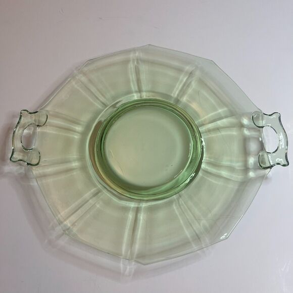 Cake Plate Vintage Green Depression Glass 11" Handled Octagon - Picture 5 of 8